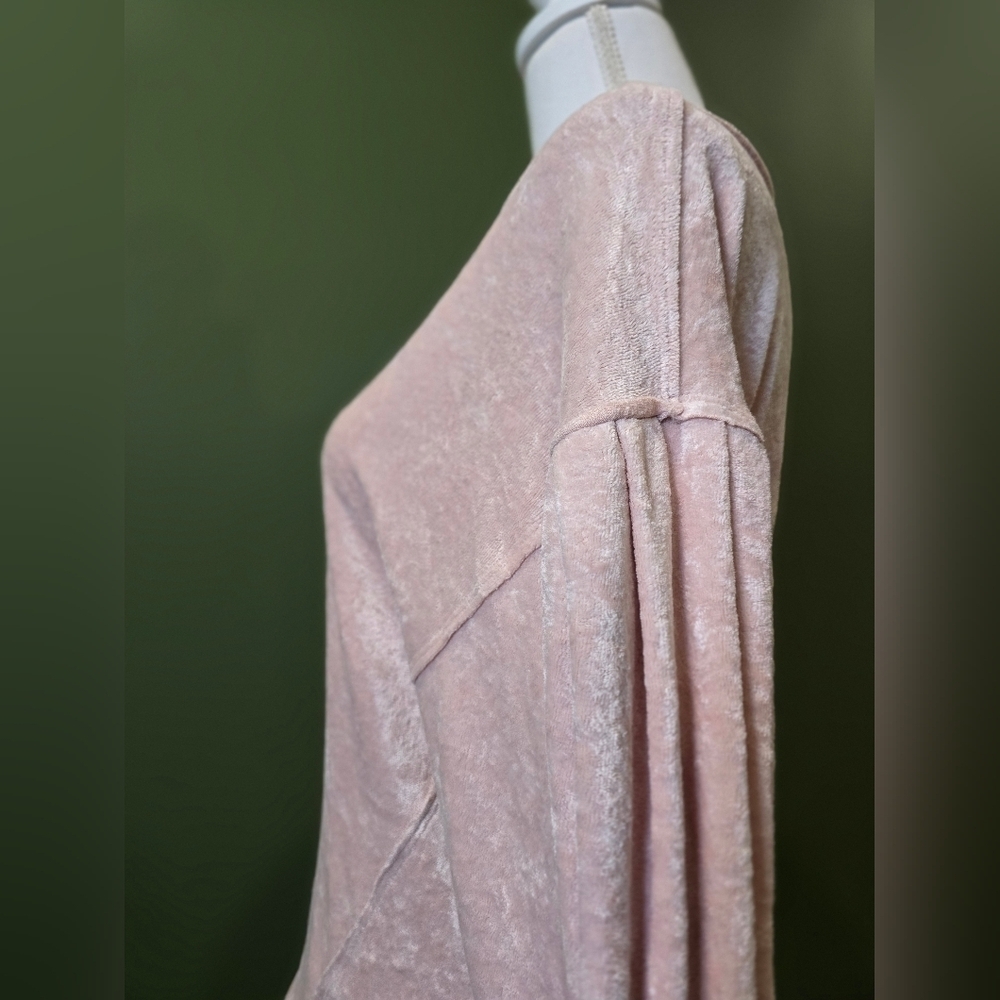 We The Free Milan Layering Top Crushed Velvet Blush - Picture 4 of 12
